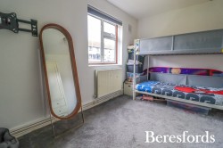 Images for Roseberry Gardens, Upminster, RM14