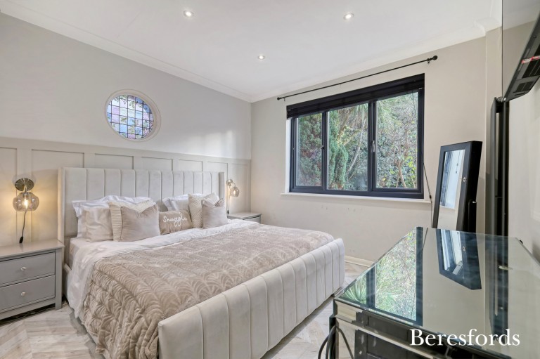 Images for Pound Lane, Laindon, Basildon, Essex, SS15