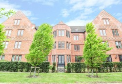 Images for The Galleries, Warley, Brentwood, Essex, CM14