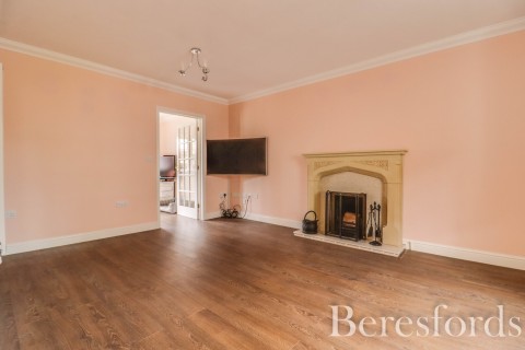 Click the photo for more details of Gainsborough Road, Braintree, Essex, CM77