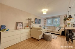 Images for Harkness Close, Romford, RM3