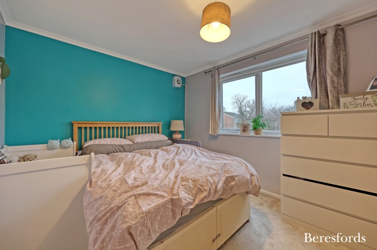 Images for Harkness Close, Romford, RM3