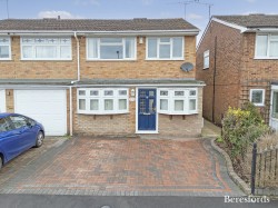 Images for Hoylake Gardens, Romford, RM3