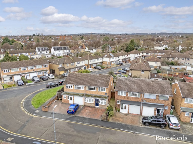 Images for Hoylake Gardens, Romford, RM3