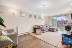 Images for Hoylake Gardens, Romford, RM3