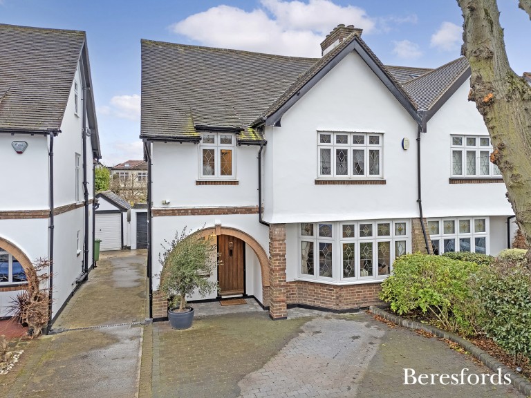 Images for Tudor Avenue, Gidea Park, RM2