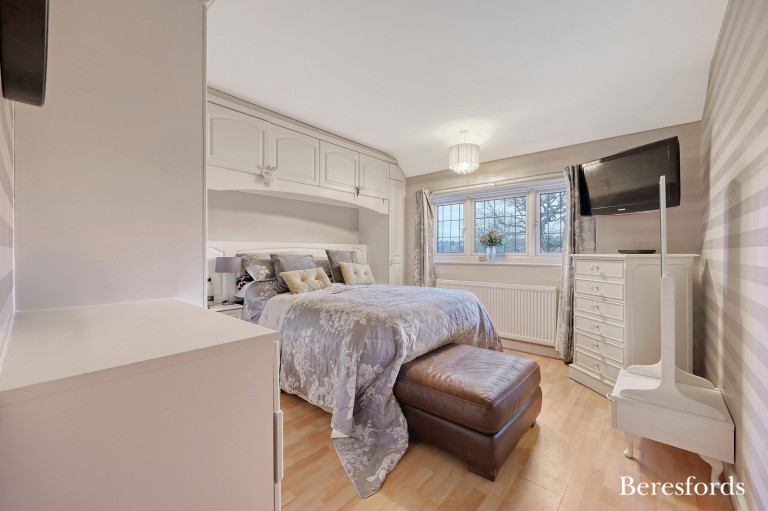 Images for North Hill Drive, Romford, RM3