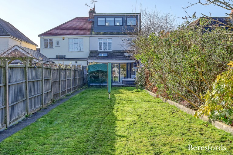 Images for Osborne Road, Hornchurch, RM11