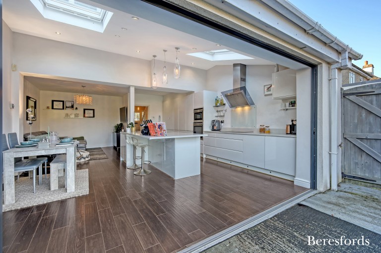 Images for Osborne Road, Hornchurch, RM11