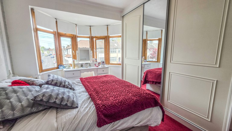 Images for Bridport Avenue, Romford, RM7
