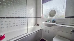 Images for Bridport Avenue, Romford, RM7