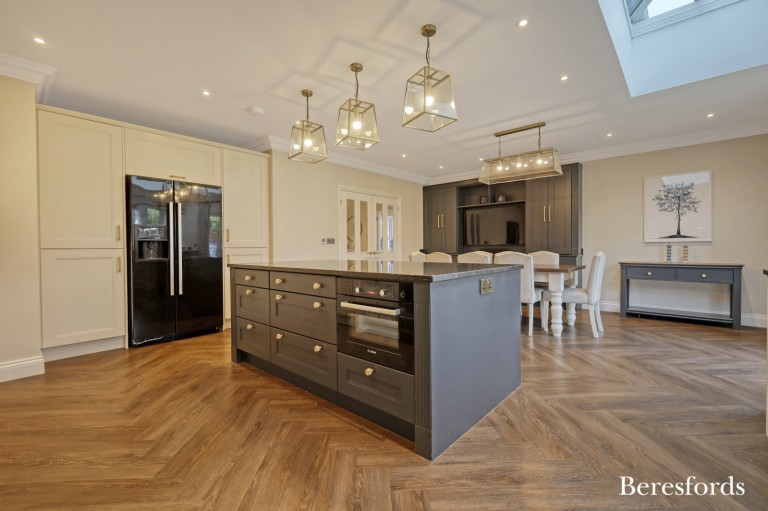 Images for Park Avenue, Hutton, Brentwood, Essex, CM13