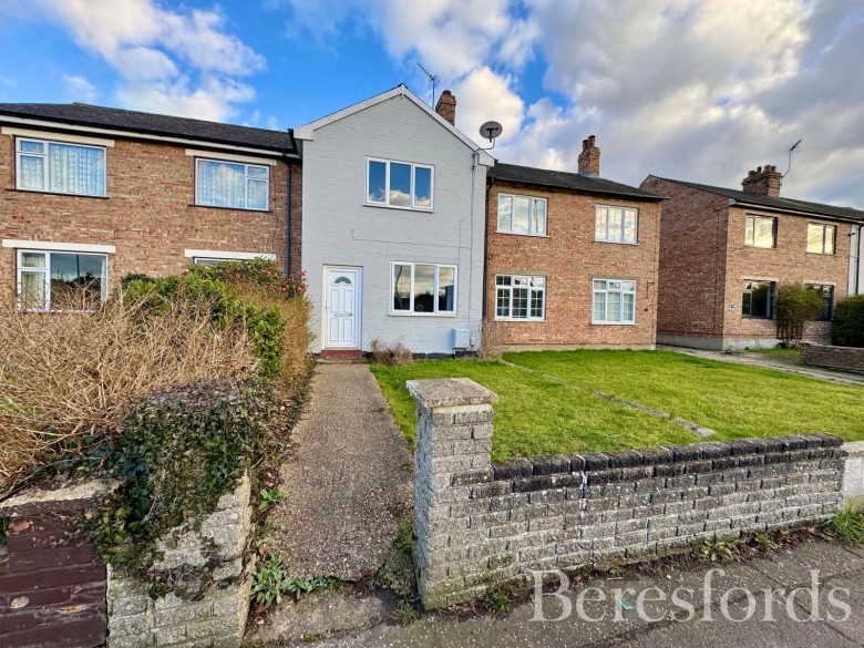 Click the photo for more details of Layer Road, Colchester, Essex, CO2