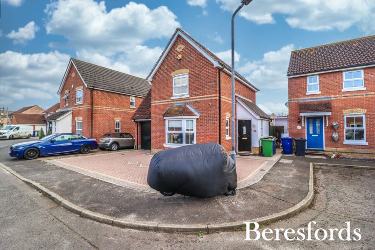 Images for Fyfield Drive, South Ockendon, Essex, RM15