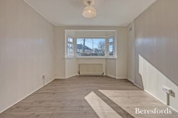 Images for Kings Gardens, Upminster, RM14