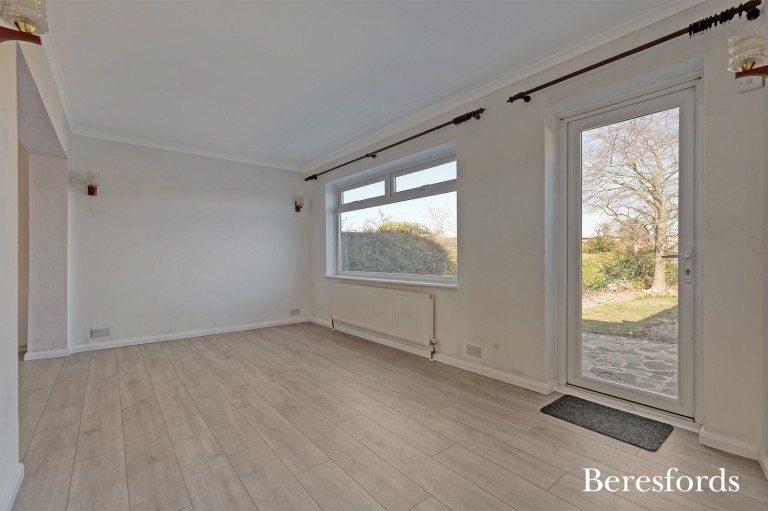 Images for Kings Gardens, Upminster, RM14