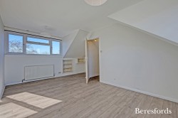 Images for Kings Gardens, Upminster, RM14