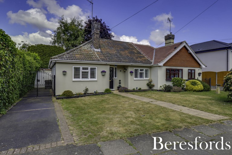 Images for South Drive, Warley, Brentwood, Essex, CM14