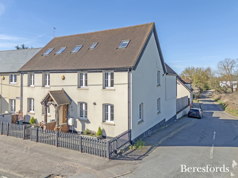 Click the photo for more details of Boyton Cross Lane, Roxwell, Chelmsford, Essex, CM1