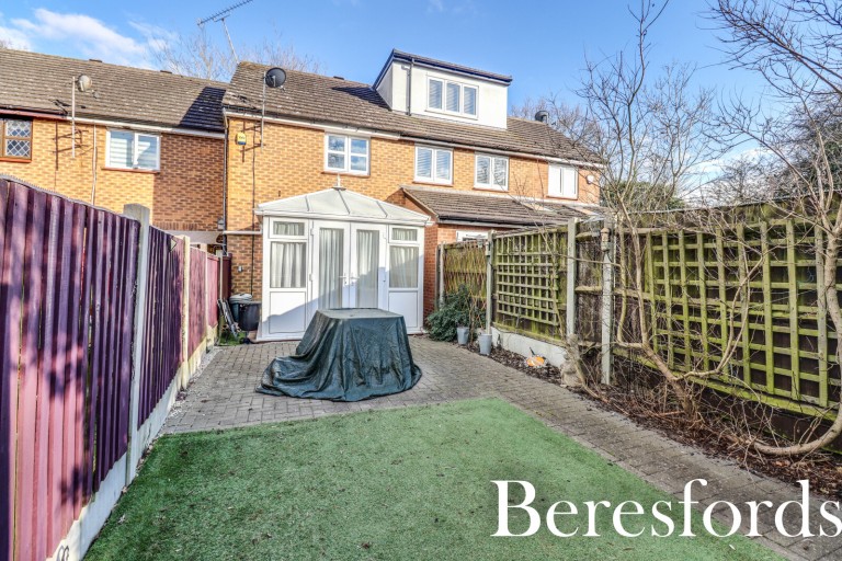 Images for Greding Walk, Hutton, Brentwood, Essex, CM13