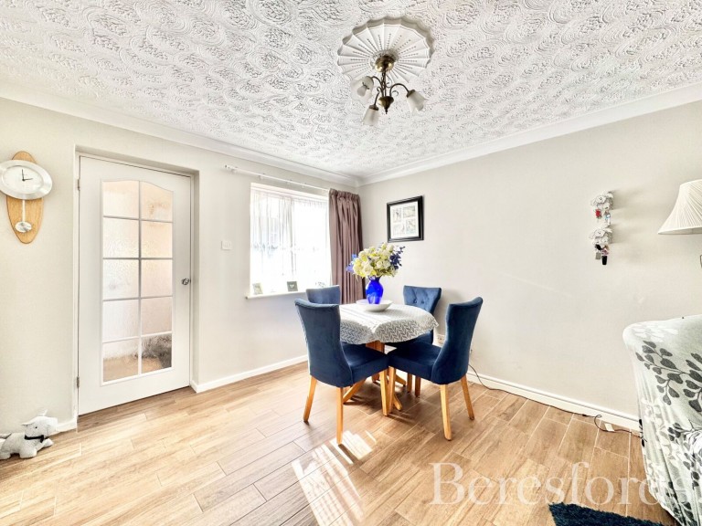 Images for Veny Crescent, Hornchurch, RM12