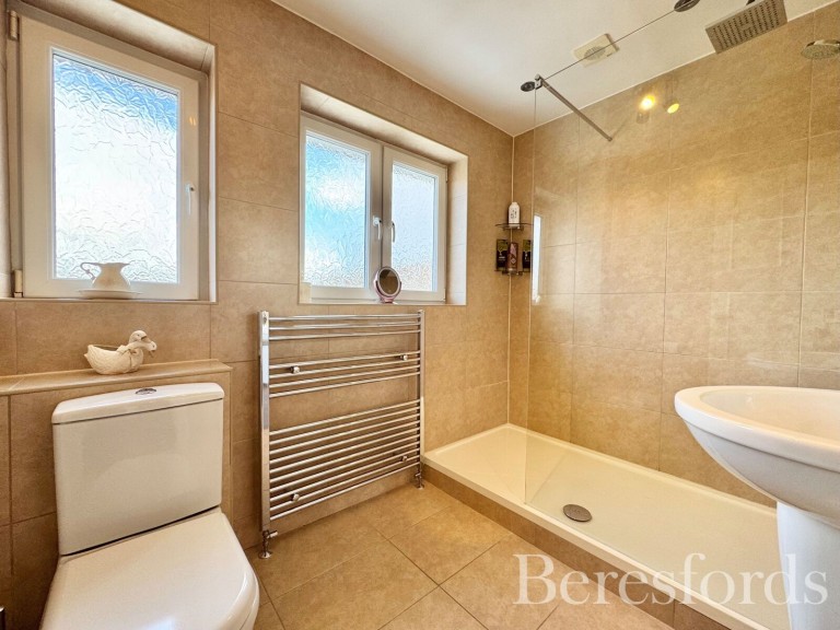 Images for Veny Crescent, Hornchurch, RM12