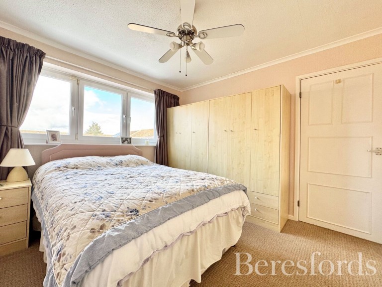 Images for Veny Crescent, Hornchurch, RM12