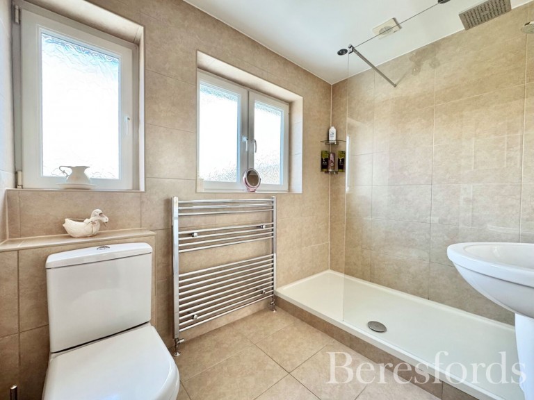 Images for Veny Crescent, Hornchurch, RM12