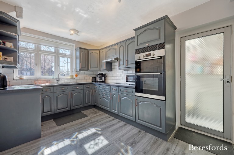 Images for Wrexham Road, Noak Hill, RM3