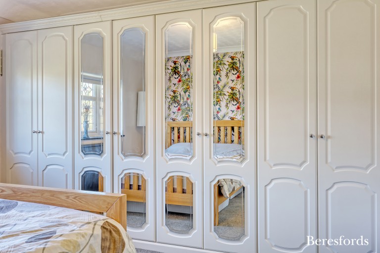 Images for Wrexham Road, Noak Hill, RM3