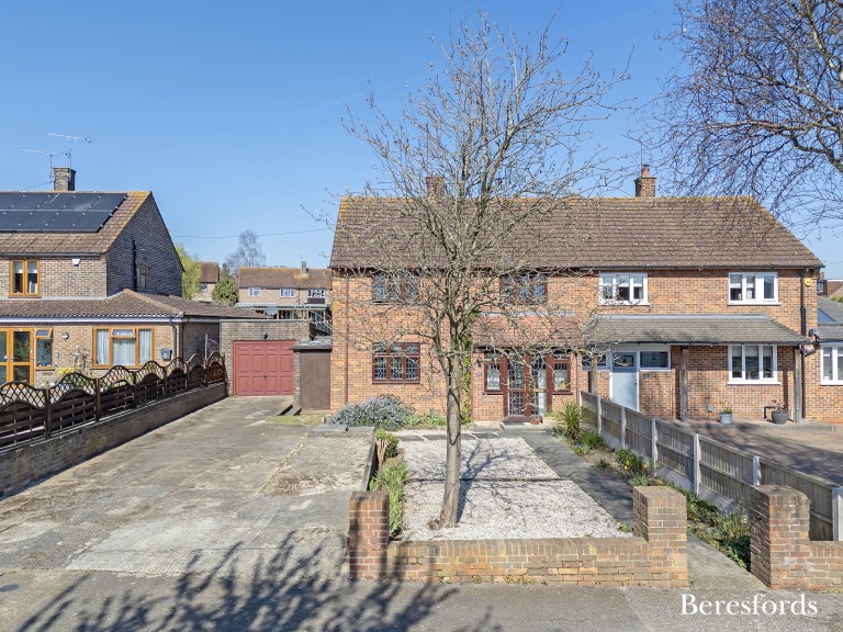 Images for Wrexham Road, Noak Hill, RM3