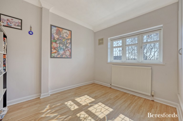 Images for Wrexham Road, Noak Hill, RM3