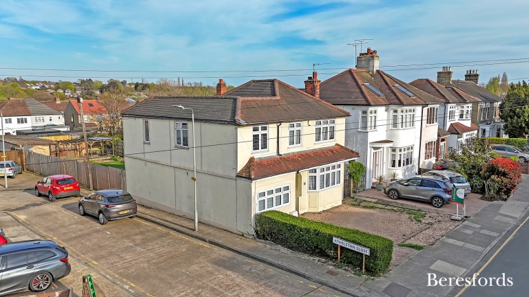 Images for Athelstan Road, Romford, RM3