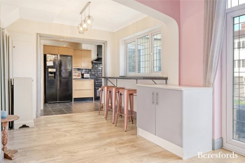 Click the photo for more details of Athelstan Road, Romford, RM3