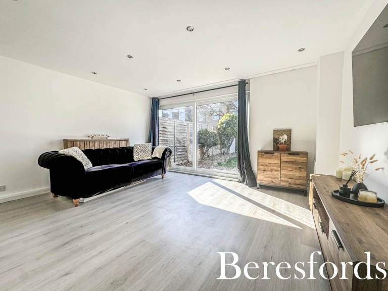 Images for Penistone Walk, Romford, RM3