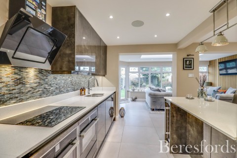 Click the photo for more details of Beeches Road, Chelmsford, Essex, CM1