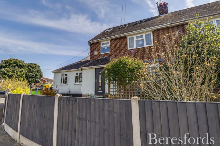 Images for Firsgrove Crescent, Warley, Brentwood, Essex, CM14