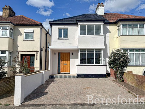 Click the photo for more details of Hillcrest Road, Hornchurch, RM11