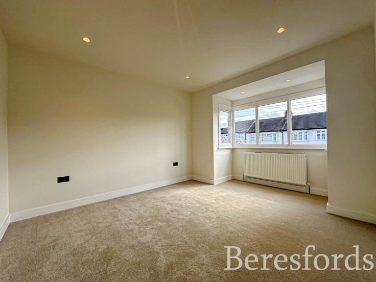 Images for Hillcrest Road, Hornchurch, RM11