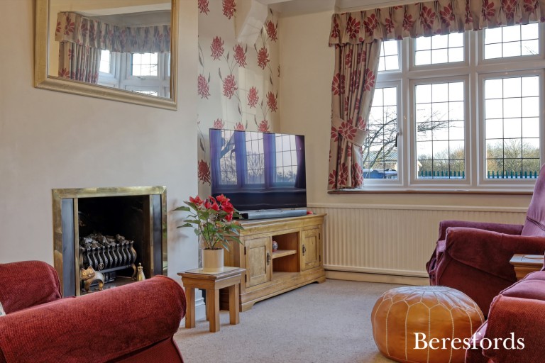 Images for Ashvale Gardens, Upminster, RM14