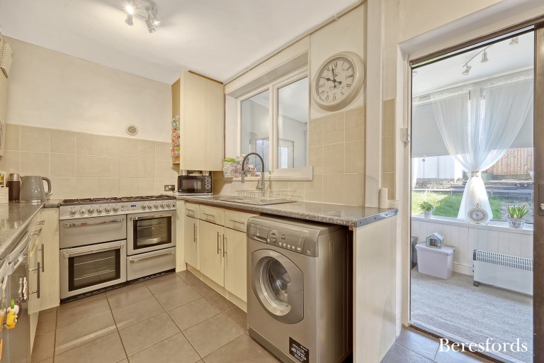 Images for Darlington Path, Romford, RM3