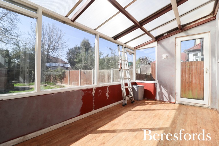 Images for Oak Avenue, Upminster, RM14