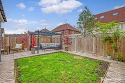 Images for Carswell Close, Hutton, Brentwood, Essex, CM13