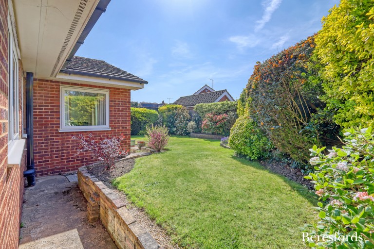 Images for Leafy Way, Hutton, Brentwood, Essex, CM13