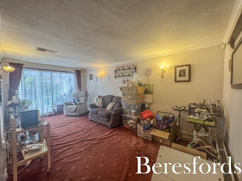 Click the photo for more details of Church Road, Harold Wood, Romford, RM3