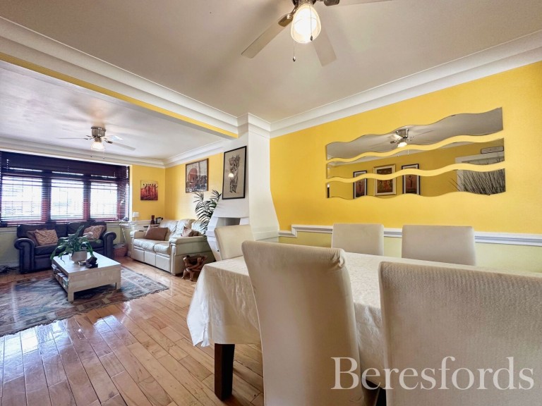 Images for Hayburn Way, Hornchurch, RM12