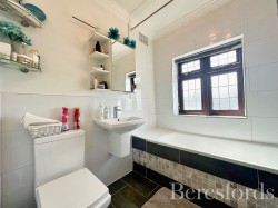 Images for Hayburn Way, Hornchurch, RM12