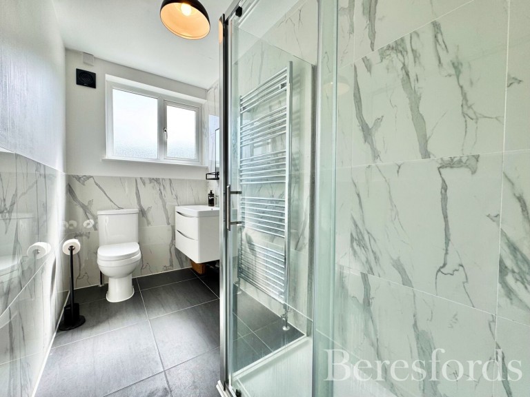 Images for Frimley Avenue, Hornchurch, RM11