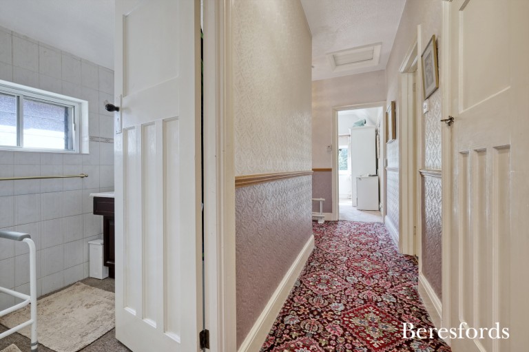 Images for Parkland Avenue, Upminster, RM14