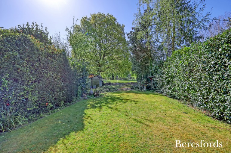 Images for Parkland Avenue, Upminster, RM14